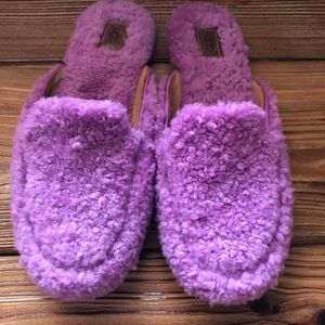 Ugg Lane Fluff Slipper